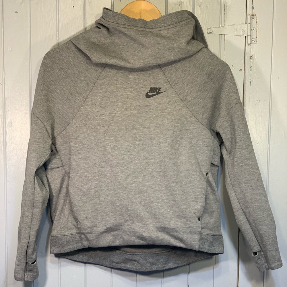 Nike Tech Funnel Neck Pullover Youth Size XL